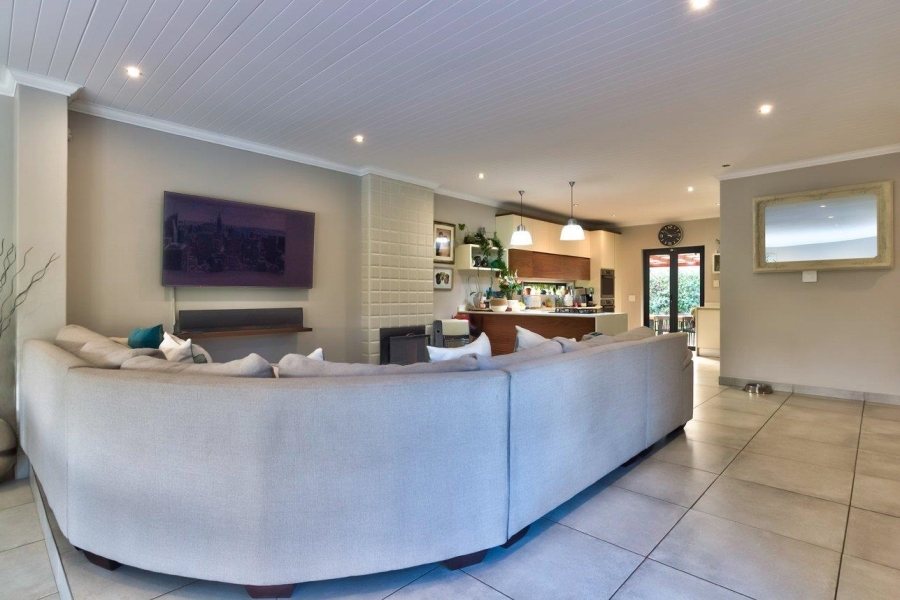 To Let 3 Bedroom Property for Rent in Kenridge Western Cape